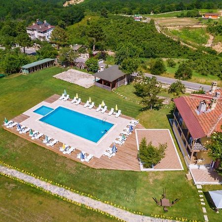 Agva Teras Garden Hotel & Bungalow ภายนอก รูปภาพ