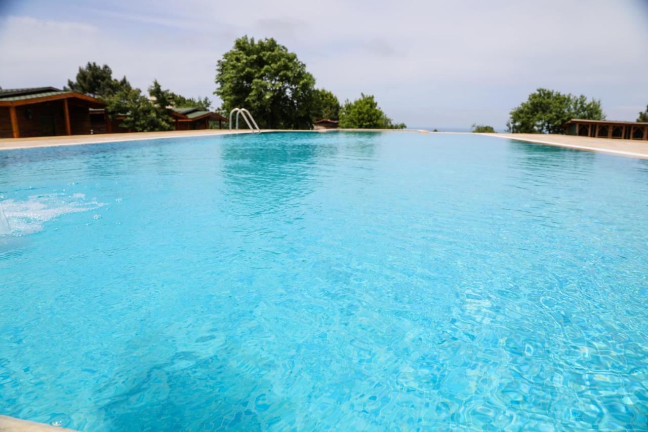 Agva Teras Garden Hotel & Bungalow ภายนอก รูปภาพ
