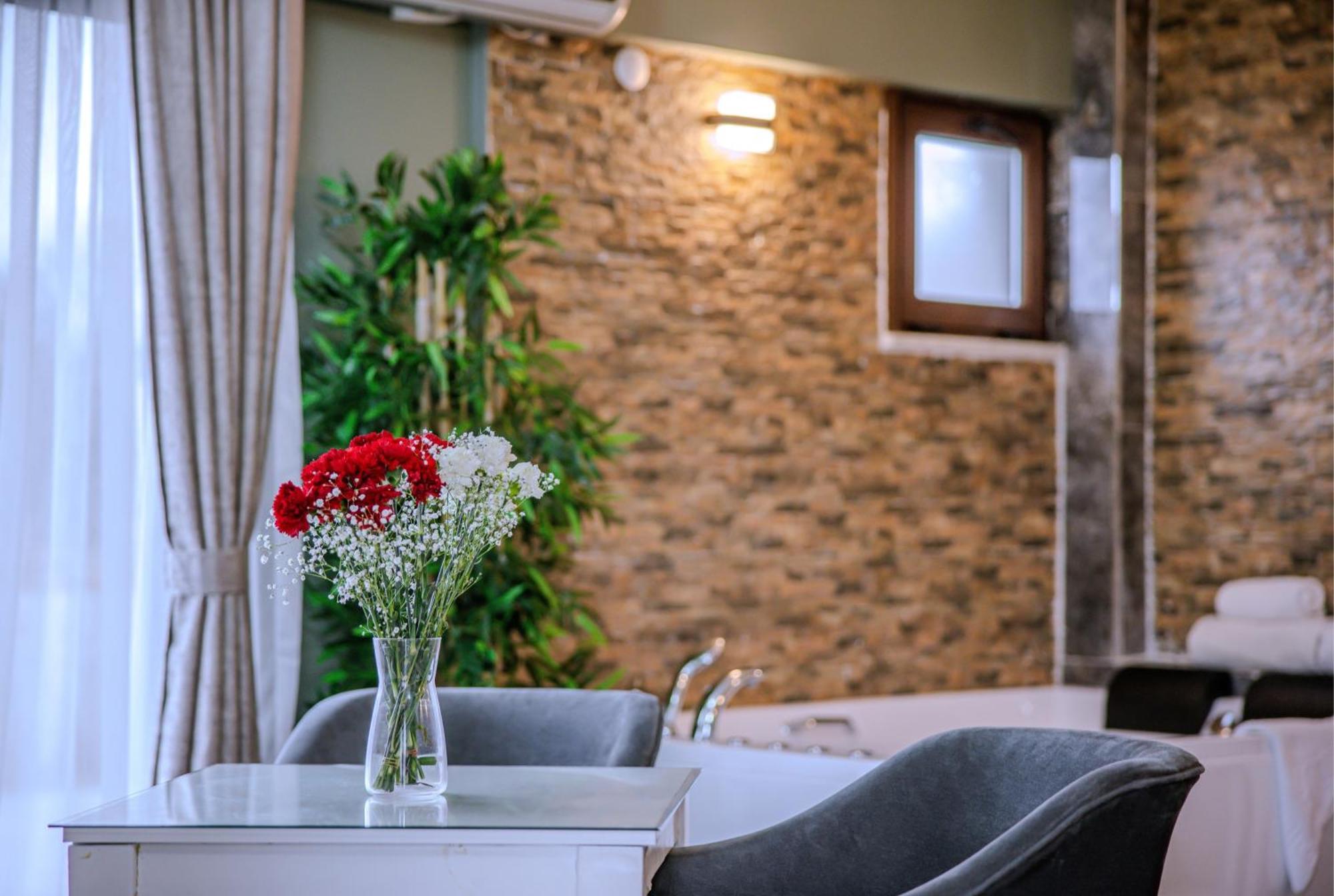 Agva Teras Garden Hotel & Bungalow ภายนอก รูปภาพ