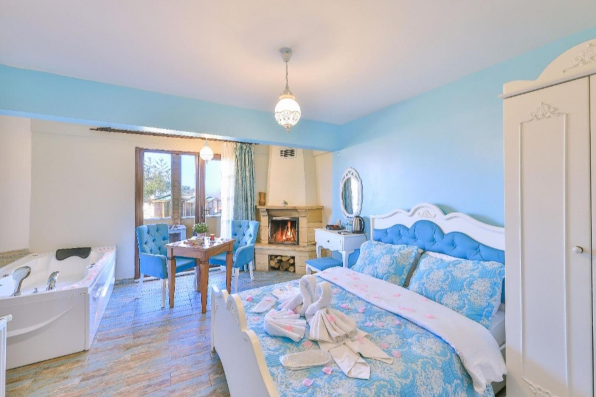 Agva Teras Garden Hotel & Bungalow ภายนอก รูปภาพ